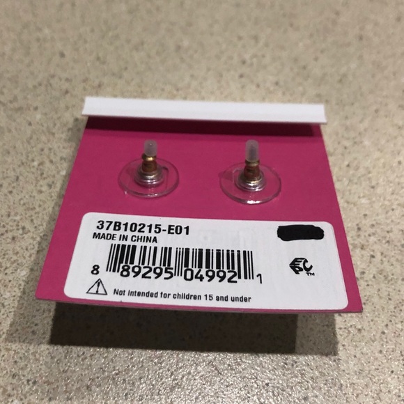 🆕🌟Betsey Johnson Dog Earrings 🌟 - Picture 4 of 5